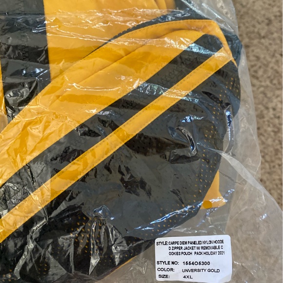 COOKIESSF CARPE DIEM Nylon windbreaker University Gold  w/ detachable pack - Picture 3 of 5